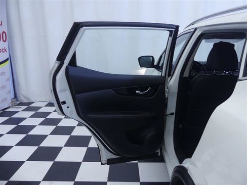 Used 2017 Nissan Rogue Sport SL AWD/4WD image 24