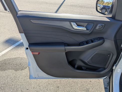 New 2026 Ford Escape Platinum w/ Premium Technology Package image 15