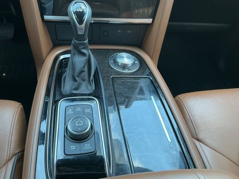 Certified 2024 INFINITI QX80 Sensory image 12