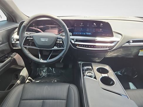 Used 2024 Cadillac Lyriq Sport w/ LPO, Floor Liner Package AWD/4WD image 10