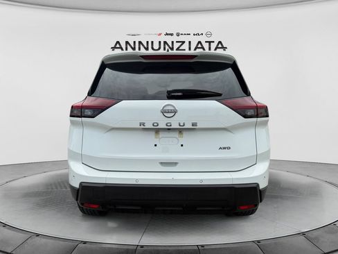 Certified 2024 Nissan Rogue S AWD/4WD image 4
