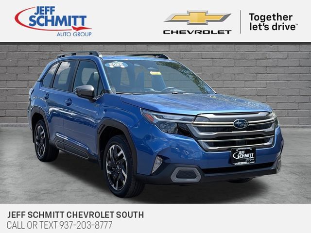 Used 2025 Subaru Forester Limited AWD/4WD image 1