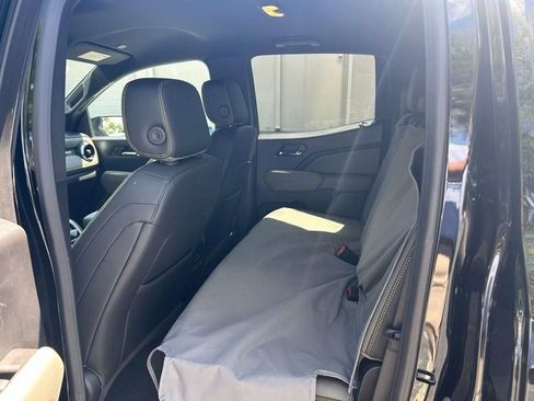 Used 2026 Chevrolet Colorado ZR2 w/ Technology Package image 16