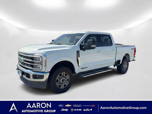 Used 2025 Ford F250 Lariat AWD/4WD image 1