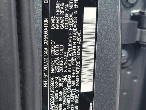 Used 2018 Volvo XC90 T5 Momentum w/ Convenience Package FWD image 35
