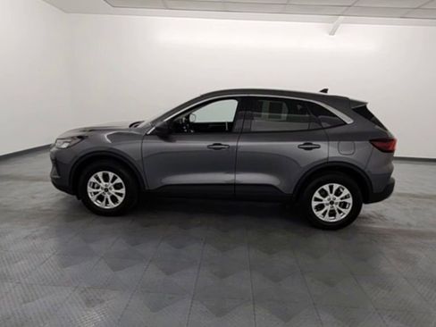 Used 2023 Ford Escape Active image 4