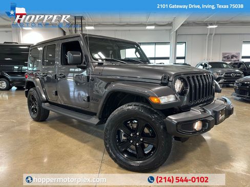 Used 2021 Jeep Wrangler Unlimited Sahara image 1