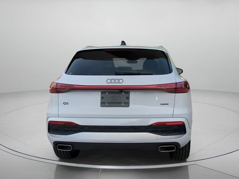 Used 2025 Audi Q5 Premium Plus AWD/4WD image 24