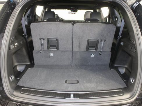 New 2025 Jeep Grand Cherokee L Altitude image 19