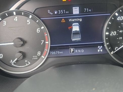 Certified 2022 Nissan Titan SV w/ SV Convenience Package AWD/4WD image 15
