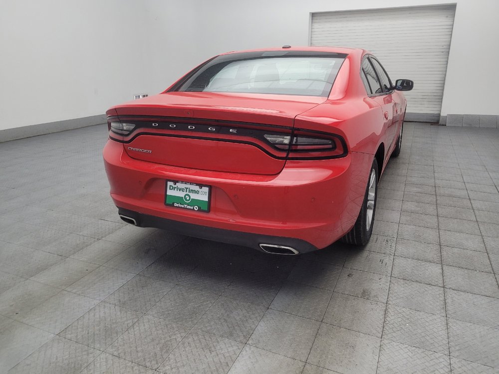 Used 2022 Dodge Charger SXT RWD image 9