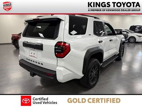 Certified 2025 Toyota 4Runner SR5 AWD/4WD image 8
