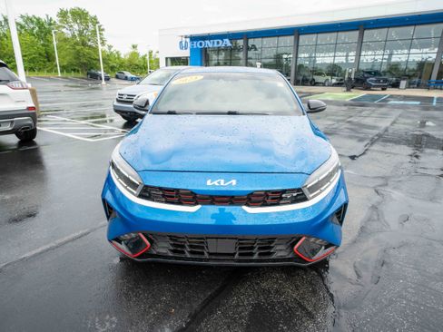 Used 2023 Kia Forte GT w/ GT2 Package FWD image 2
