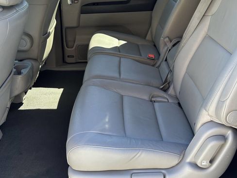 Used 2015 Honda Odyssey EX-L image 18