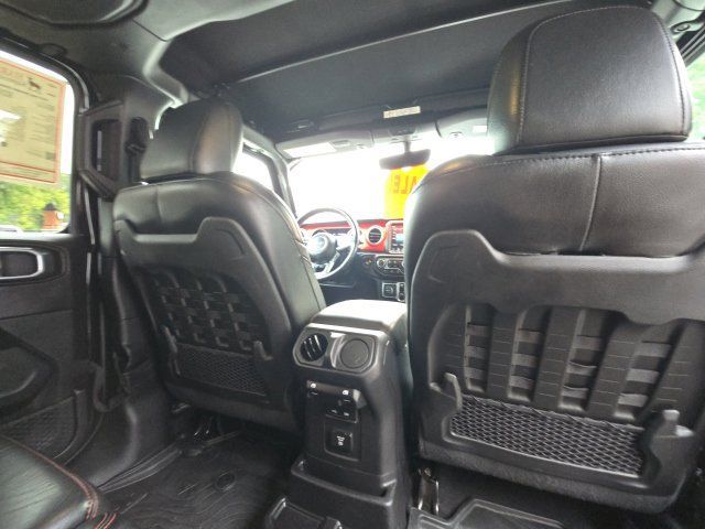 Used 2019 Jeep Wrangler Unlimited Rubicon AWD/4WD image 18
