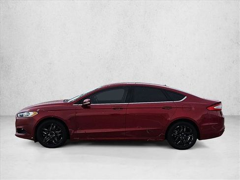 Used 2016 Ford Fusion SE FWD image 8