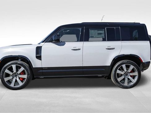 New 2026 Land Rover Defender 110 X AWD/4WD image 7