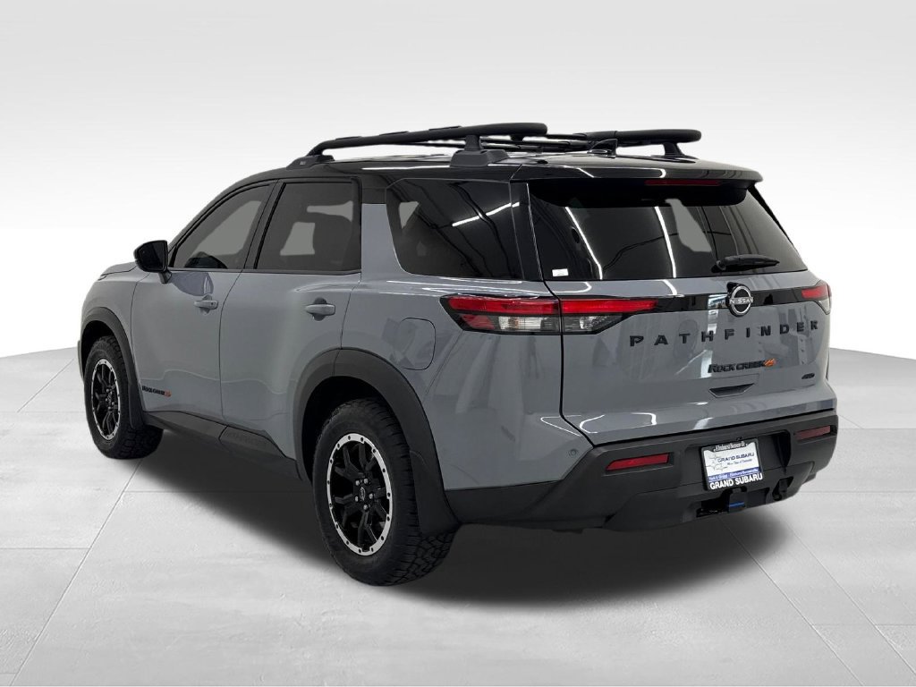 Used 2023 Nissan Pathfinder Rock Creek AWD/4WD image 5
