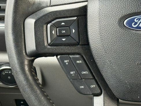 Used 2017 Ford F150 XLT w/ Equipment Group 302A Luxury image 26