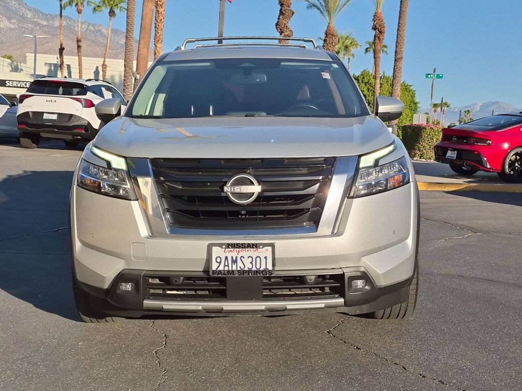 Used 2022 Nissan Pathfinder SL w/ SL Premium Package FWD image 7