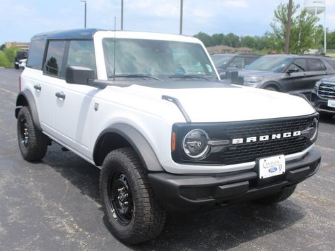 New 2026 Ford Bronco Big Bend AWD/4WD image 12