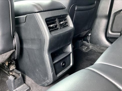 Used 2024 Ford Edge SEL AWD/4WD image 36
