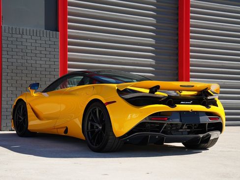 Used 2019 McLaren 720S Performance image 6