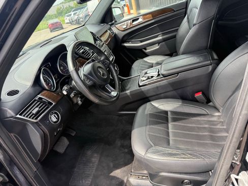 Used 2017 Mercedes-Benz GLS 450 4MATIC w/ Premium Package image 18