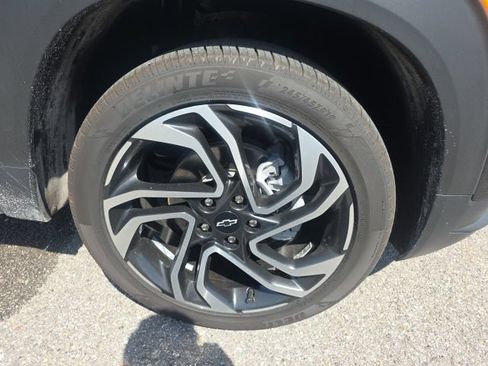 Used 2024 Chevrolet TrailBlazer RS AWD/4WD image 4