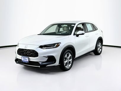 Used 2025 Honda HR-V LX