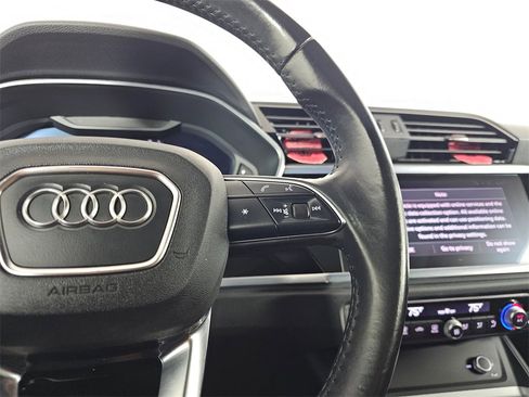 Used 2020 Audi Q3 2.0T Premium Plus w/ Premium Plus Package image 37