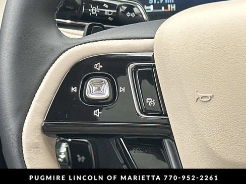 New 2026 Lincoln Corsair Premiere image 25