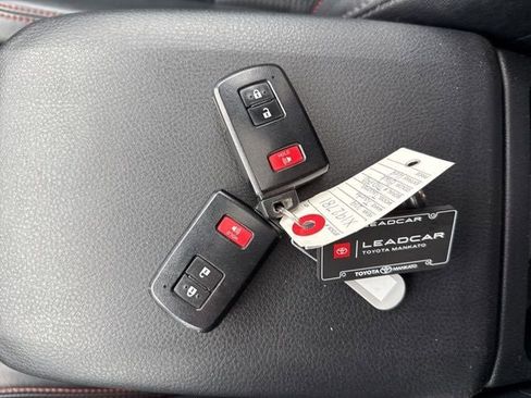 Used 2019 Toyota Tacoma TRD Pro image 39