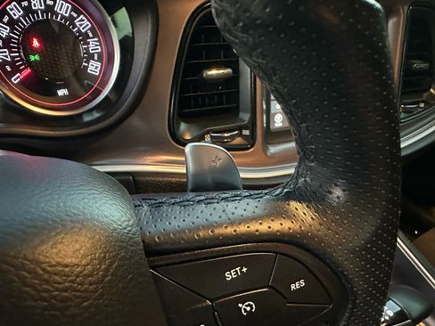 Used 2021 Dodge Challenger R/T image 32