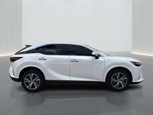 Used 2025 Lexus RX 350 FWD w/ Technology Package image 4