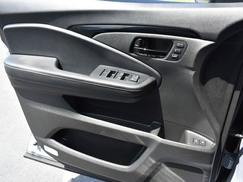 Used 2022 Honda Passport Elite image 22