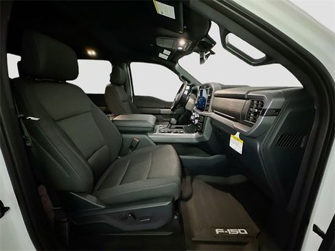 New 2025 Ford F150 XLT w/ Equipment Group 302A MID image 30