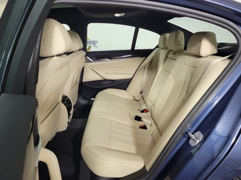 Certified 2023 BMW 530e xDrive w/ Convenience Package AWD/4WD image 10