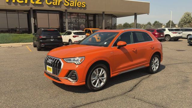 Used 2023 Audi Q3 2.0T Premium AWD/4WD image 4