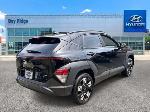 Used 2025 Hyundai Kona SEL AWD/4WD image 4