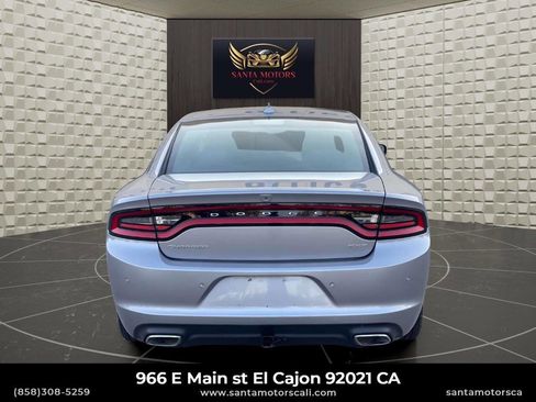 Used 2016 Dodge Charger SXT w/ Driver Confidence Group image 7