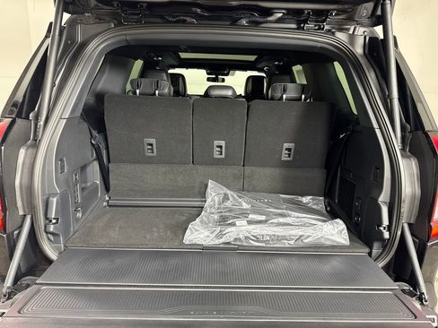 New 2026 Ford Expedition Platinum w/ Stealth Appearance Package AWD/4WD image 34