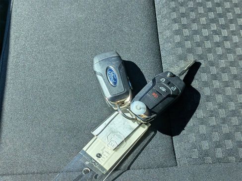 Used 2023 Ford Transit 250 Low Roof w/ Exterior Upgrade Package image 30