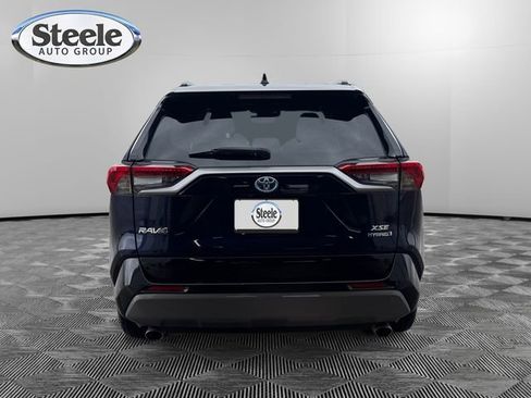 Used 2020 Toyota RAV4 XSE image 4