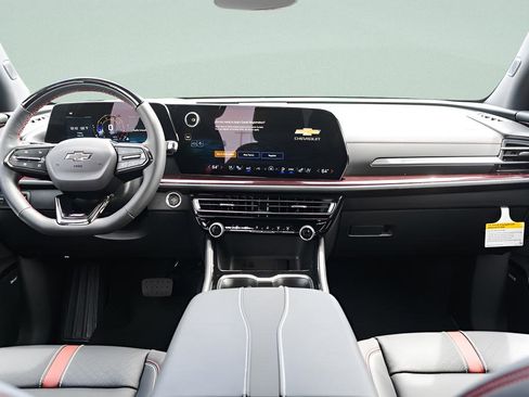 New 2026 Chevrolet Traverse RS AWD/4WD image 8