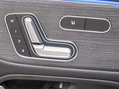 Certified 2023 Mercedes-Benz GLA 250 image 28