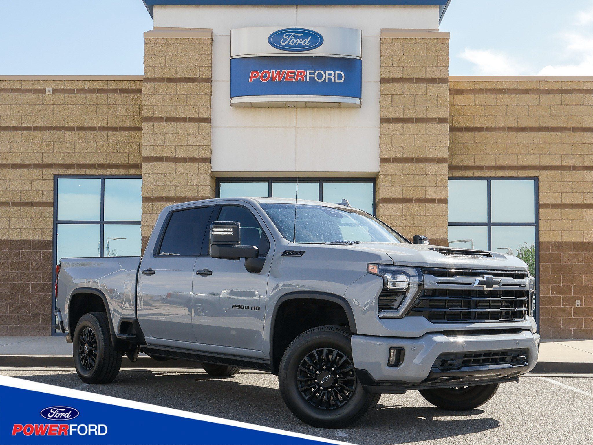 Used 2024 Chevrolet Silverado 2500 LTZ w/ LTZ Plus Package AWD/4WD image 1