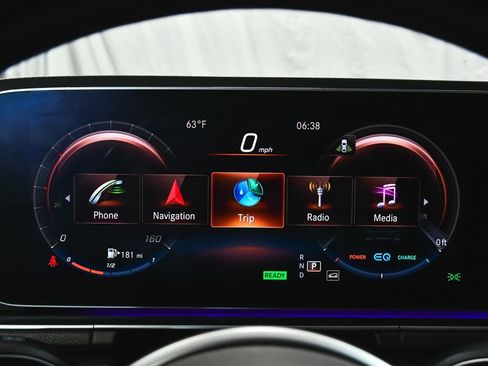 Used 2020 Mercedes-Benz GLE 450 4MATIC image 46