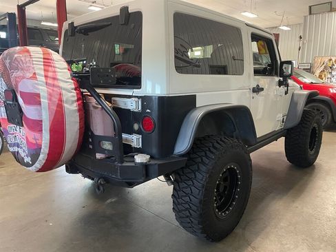 Used 2012 Jeep Wrangler Rubicon w/ PWR Convenience Group AWD/4WD image 5