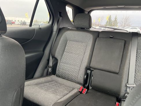 Used 2023 Chevrolet Equinox LT image 25